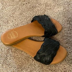 Braided leather sandal